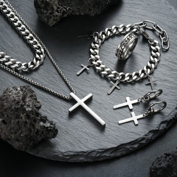New vintage titanium steel cross pendant set, includes a necklace, bracelet, earrings, and ring. - 图片 3