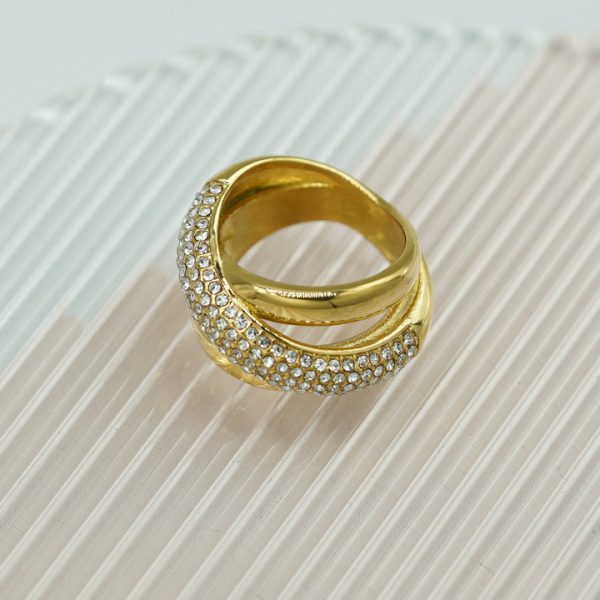 Light Luxury Titanium Steel Ring, 18K Gold Plated Diamond Trilogy Ring - 图片 4