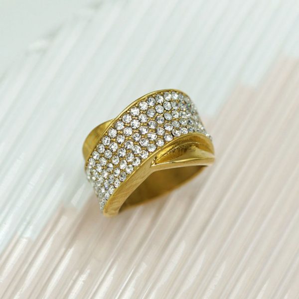 Fine Jewelry: Stainless Steel Ring with 18K Gold Plating and Micro-Pave Setting for Women - 图片 3