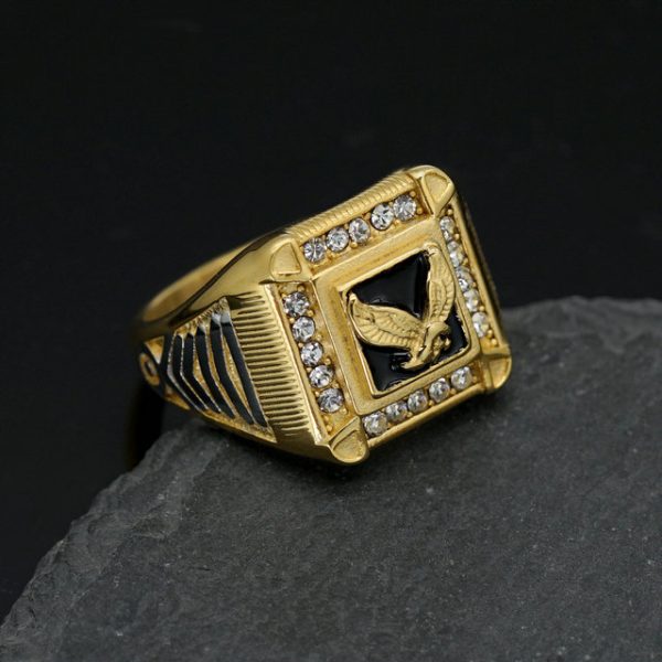Full Diamond Eagle Titanium Steel Ring, Majestic Men's Eagle-themed Ring with Surrounding Diamond Embedding - 图片 7