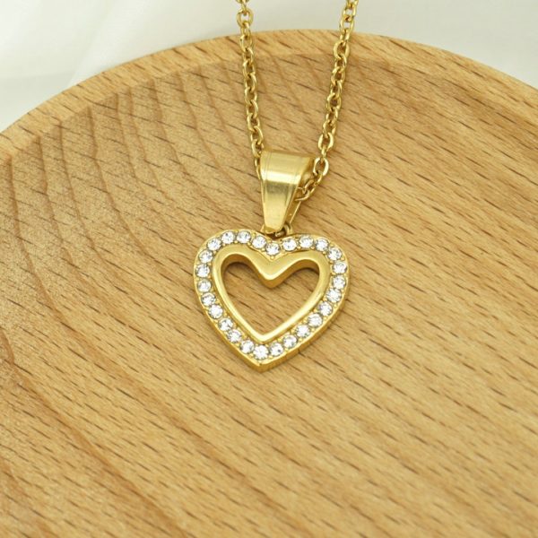 Ins Style Gold-Plated Titanium Steel Heart Pendant - 图片 5
