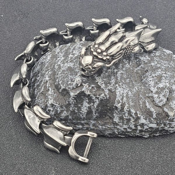 Retro European and American Style Dragon Head and Spine Bracelet, Majestic Titanium Steel Dragon Shape with Dragon Scale Bracelet, Punk Hip-Hop - 图片 5