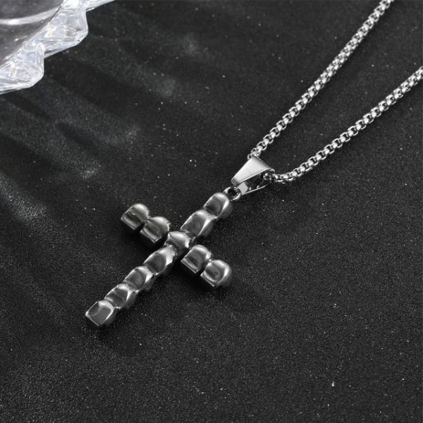 European and American skull cross necklace retro trend gothic titanium steel pendant halloween accessories - 图片 3
